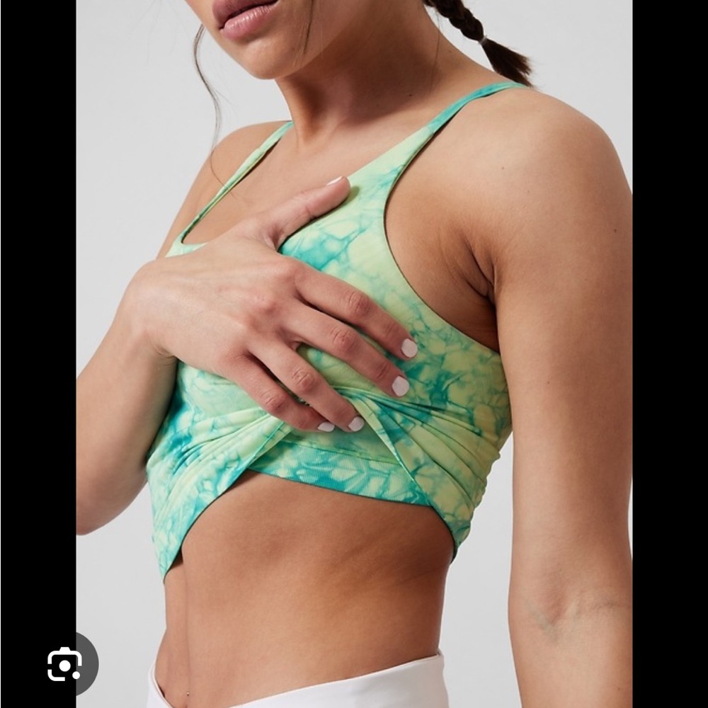 NWT Athleta Motivate Tank